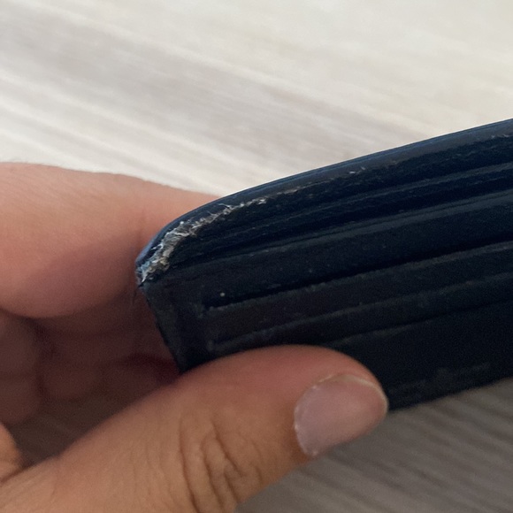 Mens LV wallet - Picture 7 of 9